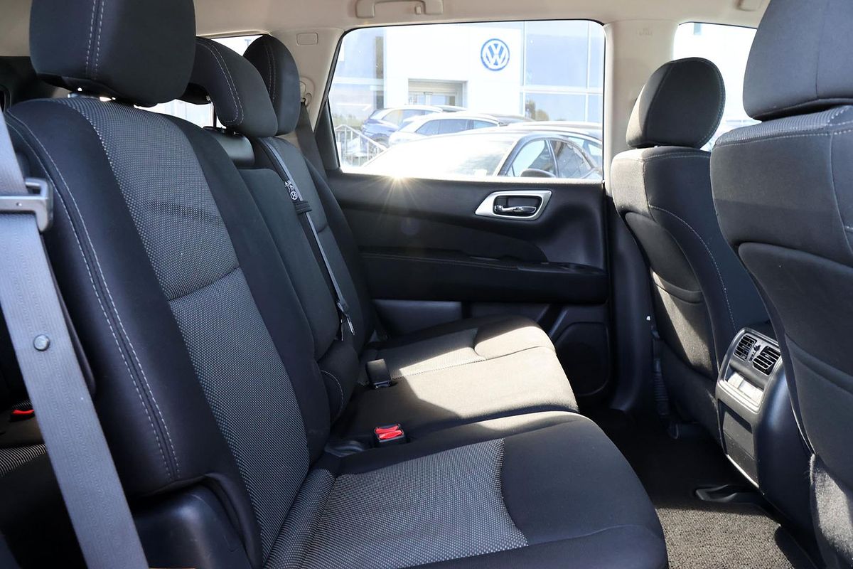 2018 Nissan Pathfinder ST R52 Series II