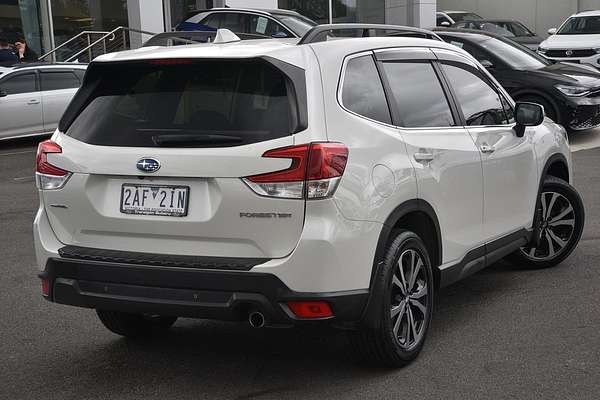 2019 Subaru Forester 2.5i Premium S5