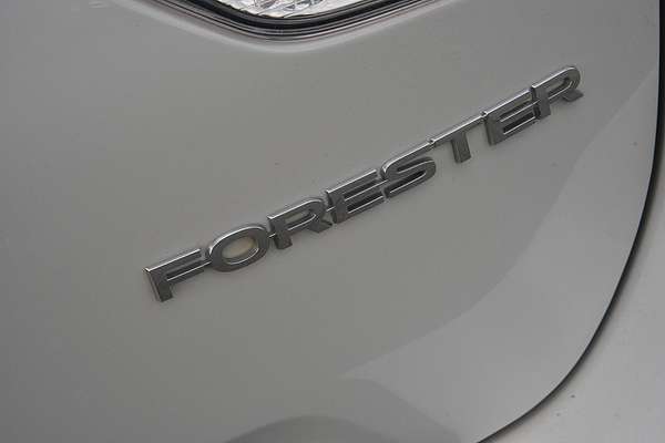 2019 Subaru Forester 2.5i Premium S5