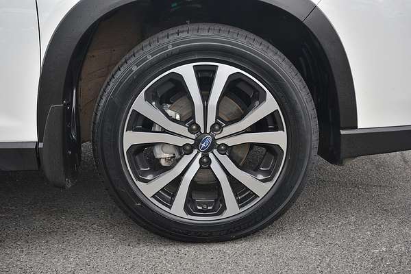 2019 Subaru Forester 2.5i Premium S5