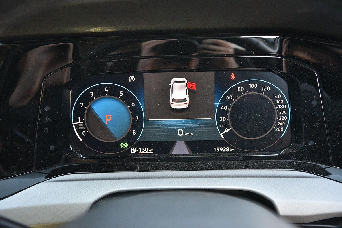 2022 Volkswagen Golf 110TSI Life 8