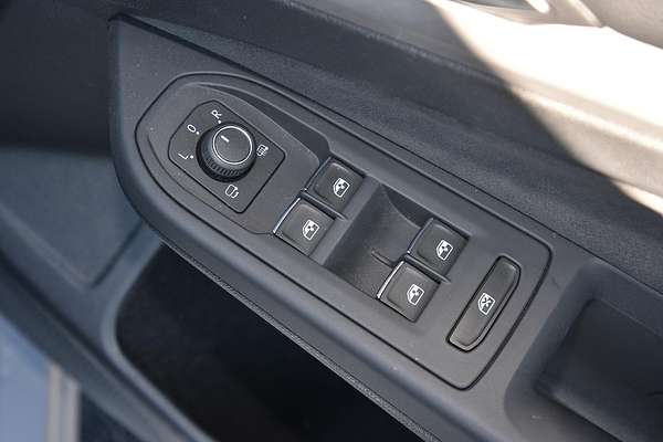 2022 Volkswagen Golf 110TSI Life 8