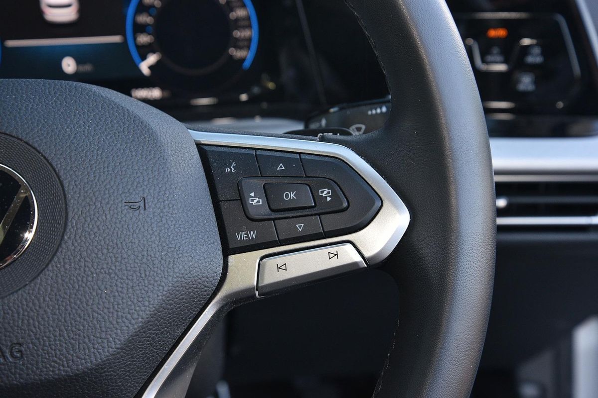 2022 Volkswagen Golf 110TSI Life 8
