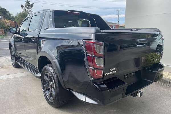 2024 Isuzu D-MAX X-TERRAIN 4X4