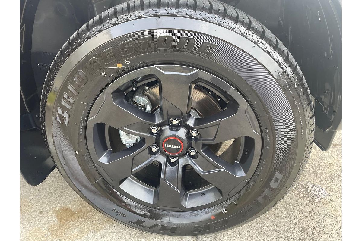 2024 Isuzu D-MAX X-TERRAIN 4X4