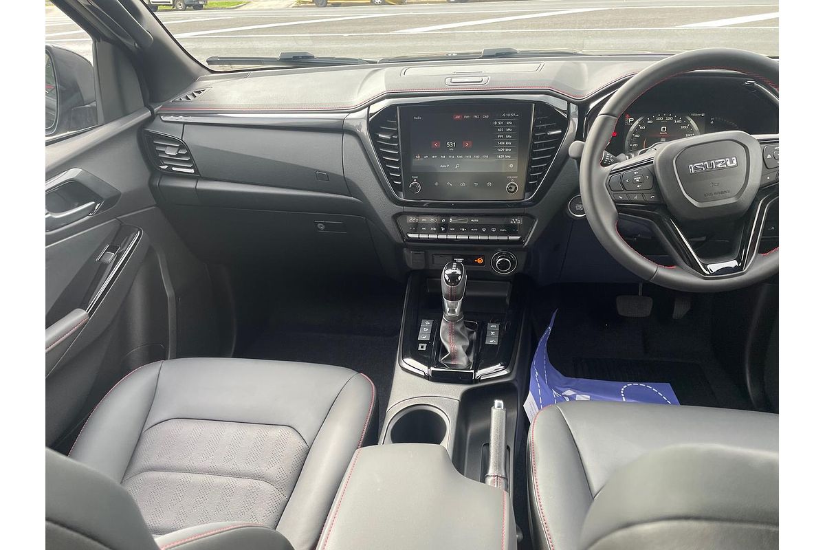 2024 Isuzu D-MAX X-TERRAIN 4X4