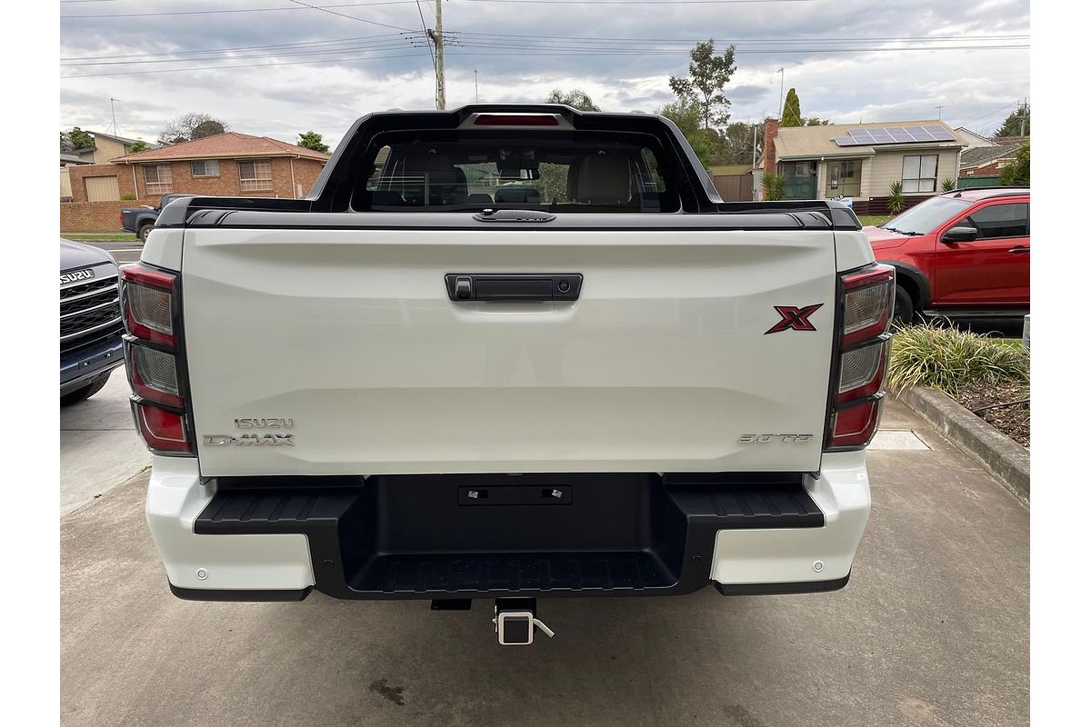 2024 Isuzu D-MAX X-TERRAIN 4X4