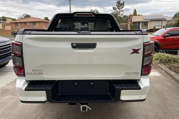 2024 Isuzu D-MAX X-TERRAIN 4X4