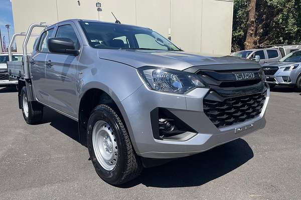 2025 Isuzu D-MAX SX 4X4