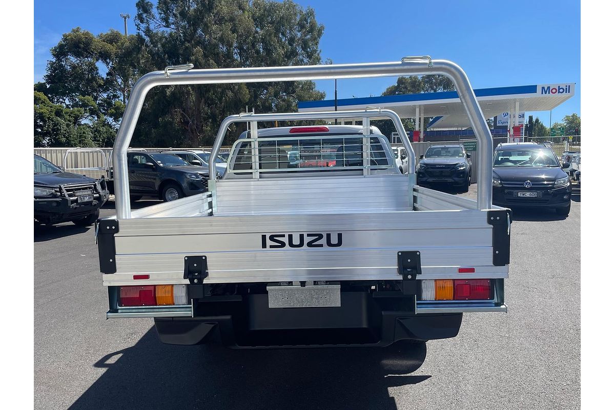 2025 Isuzu D-MAX SX 4X4