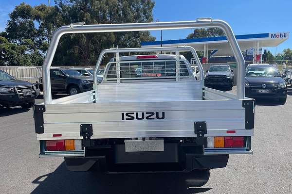2025 Isuzu D-MAX SX 4X4