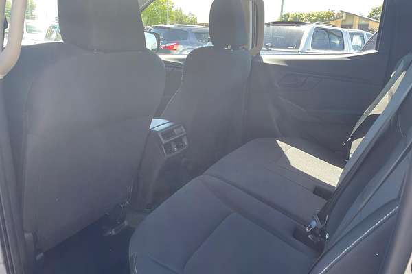 2025 Isuzu D-MAX SX 4X4