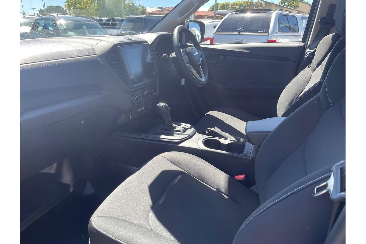 2025 Isuzu D-MAX SX 4X4