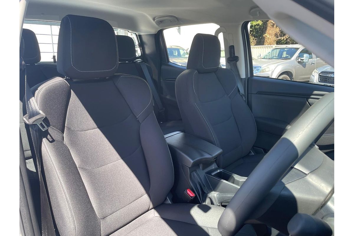 2025 Isuzu D-MAX SX 4X4