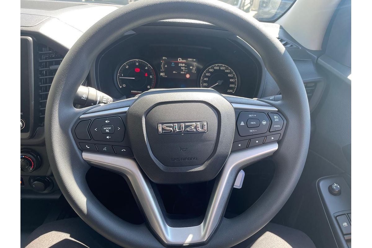 2025 Isuzu D-MAX SX 4X4