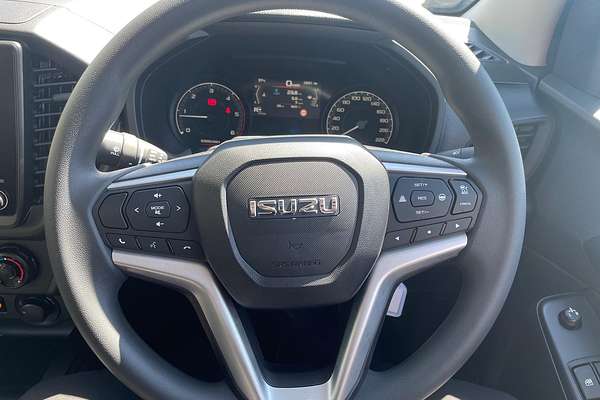 2025 Isuzu D-MAX SX 4X4