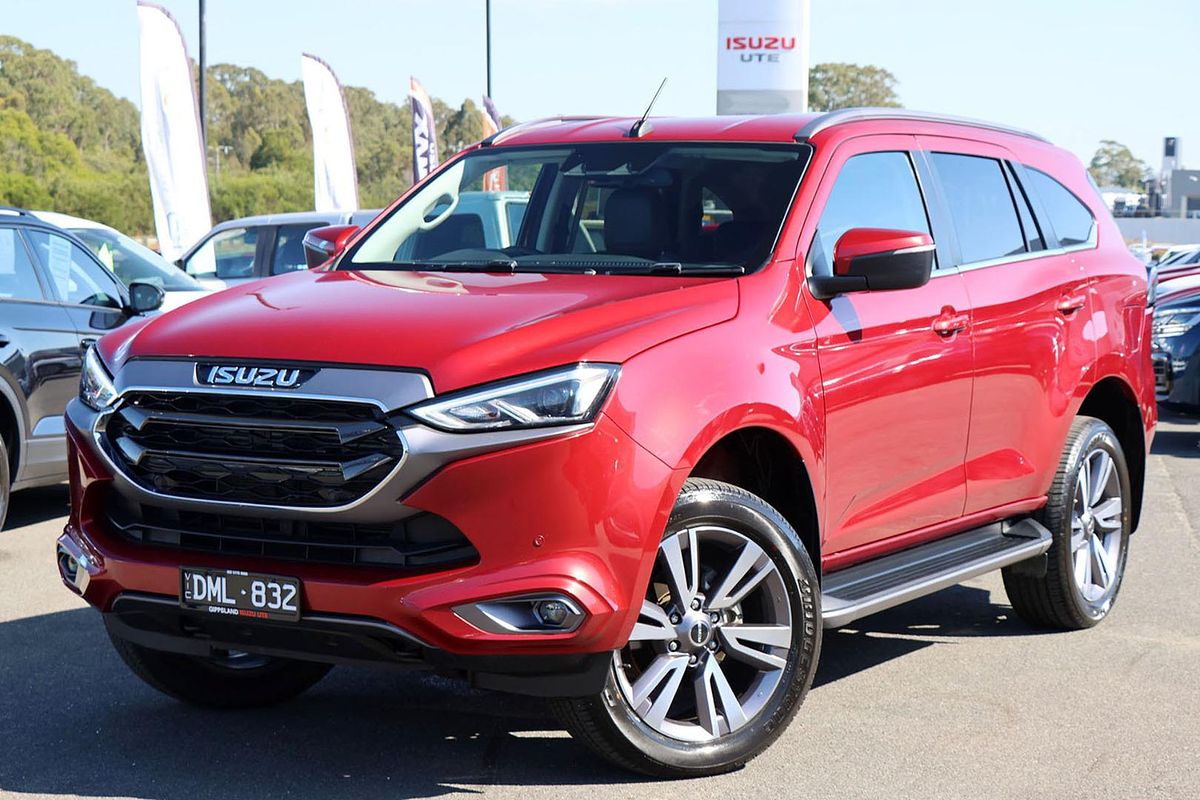 2023 Isuzu MU-X LS-T