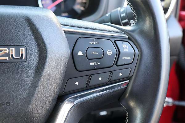 2023 Isuzu MU-X LS-T