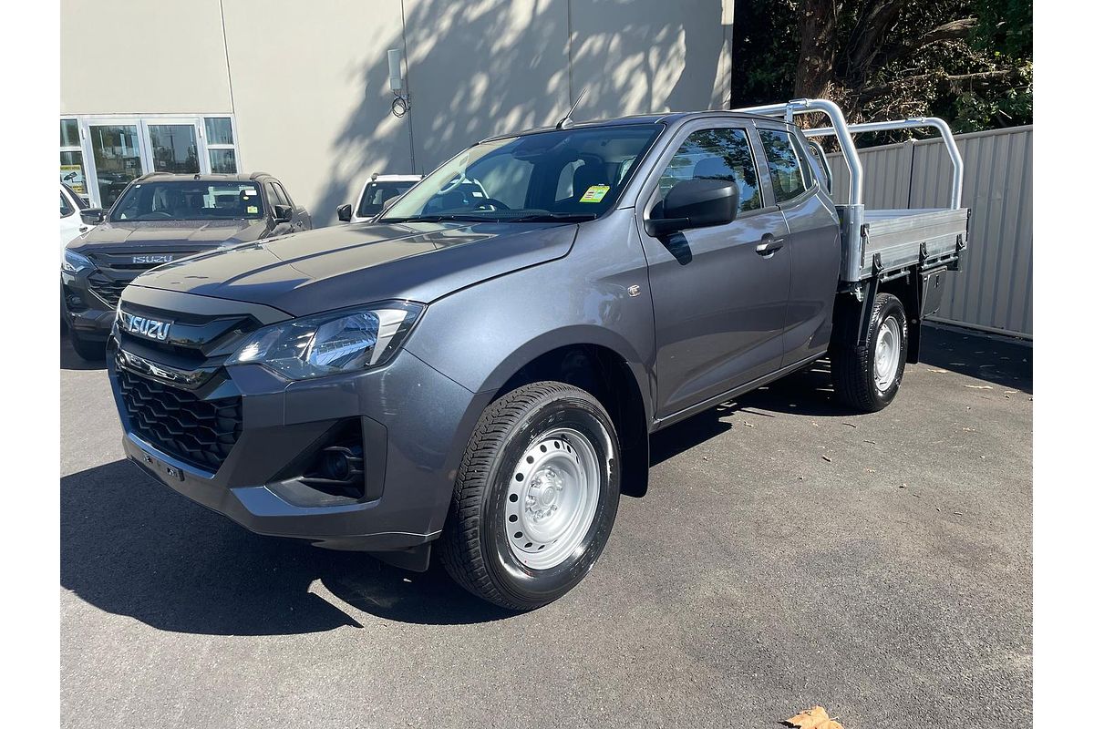 2025 Isuzu D-MAX SX High Ride Rear Wheel Drive