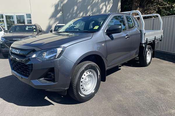 2025 Isuzu D-MAX SX High Ride Rear Wheel Drive