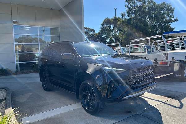 2025 Isuzu MU-X X-TERRAIN
