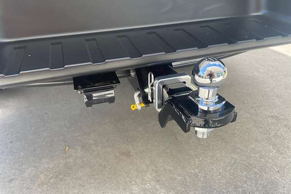 2024 Isuzu D-MAX LS-U+ 4X4