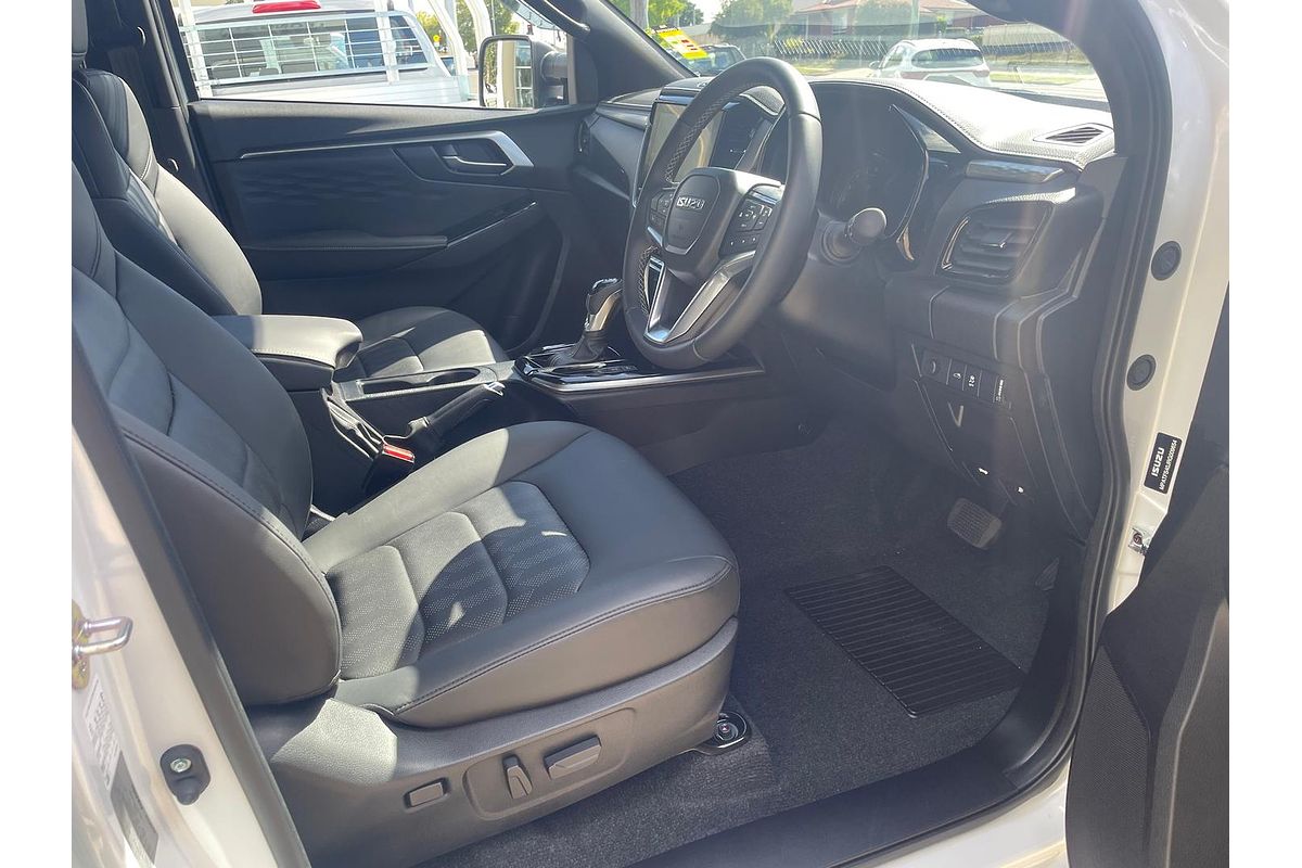 2024 Isuzu D-MAX LS-U+ 4X4