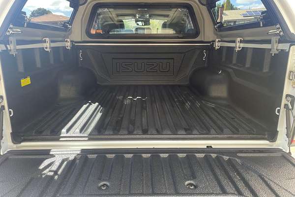 2024 Isuzu D-MAX LS-U+ 4X4