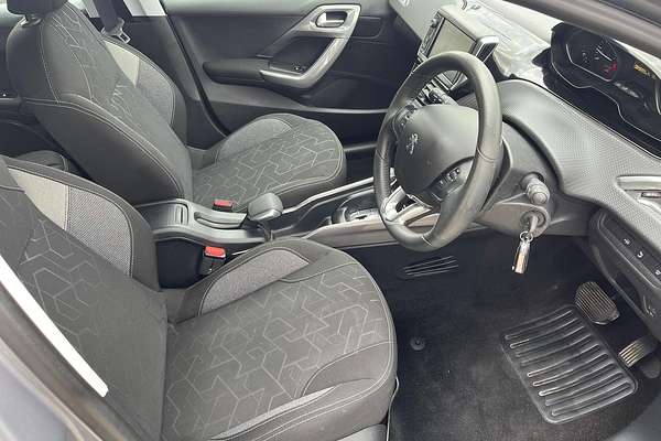 2018 Peugeot 2008 Active A94