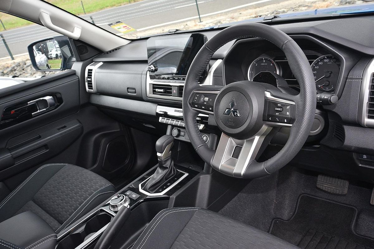 2024 Mitsubishi Triton GLS MV 4X4