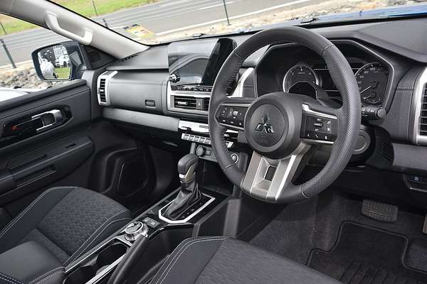 2024 Mitsubishi Triton GLS MV 4X4