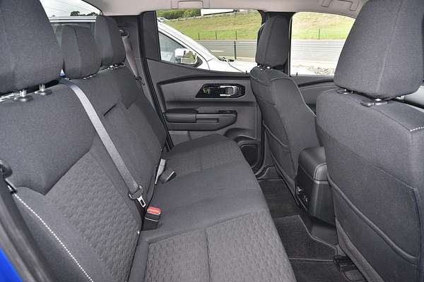 2024 Mitsubishi Triton GLS MV 4X4
