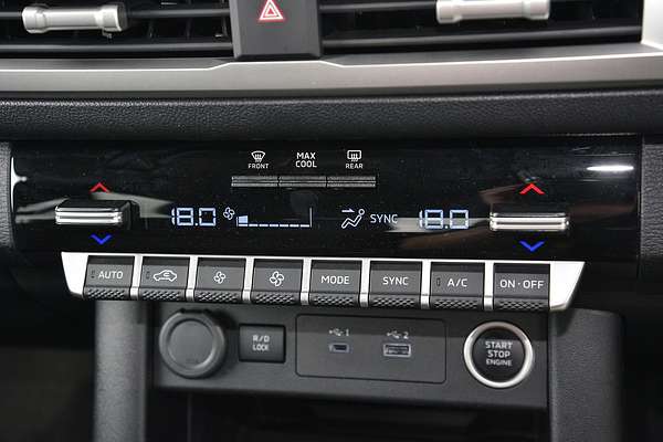 2024 Mitsubishi Triton GLS MV 4X4