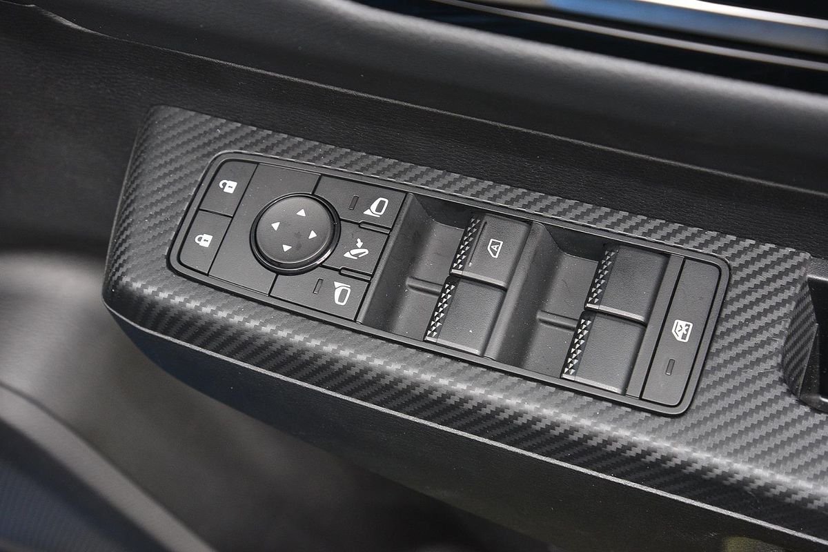 2024 Mitsubishi Triton GLS MV 4X4