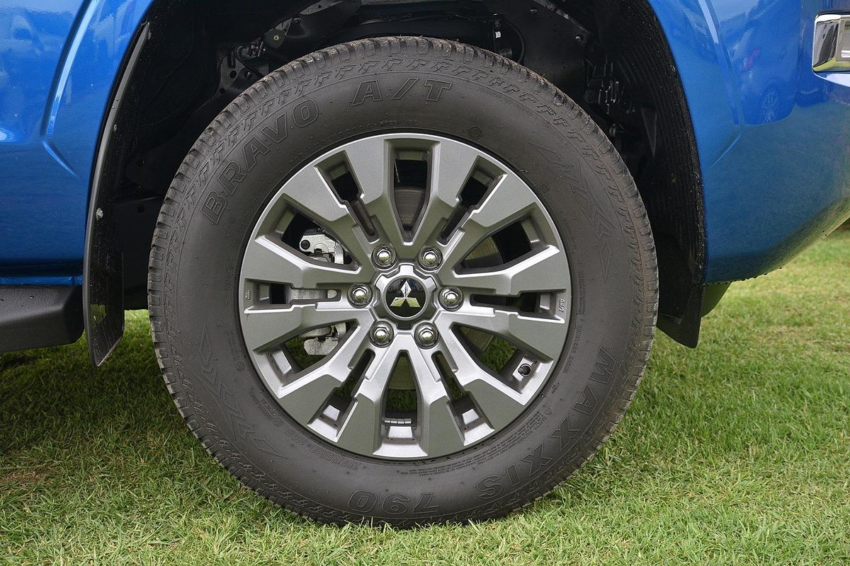 2024 Mitsubishi Triton GLS MV 4X4