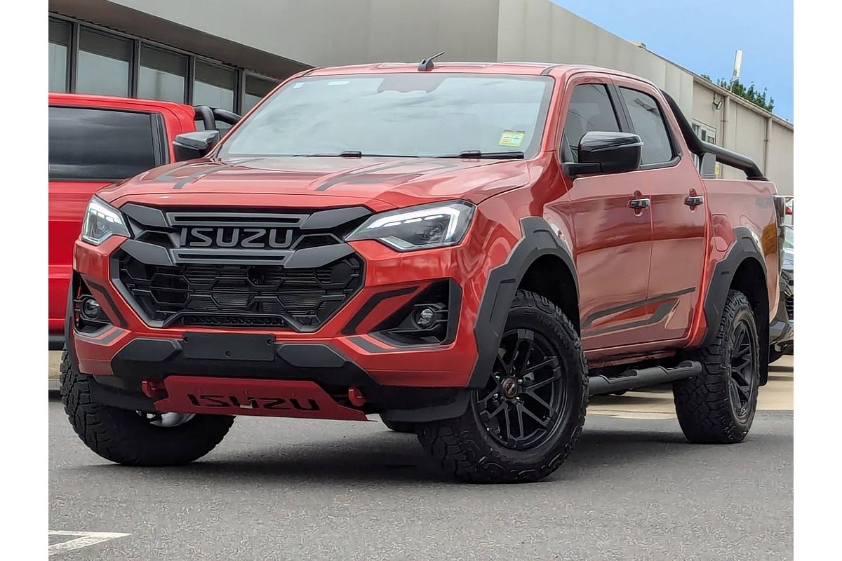 2025 Isuzu D-MAX BLADE 4X4