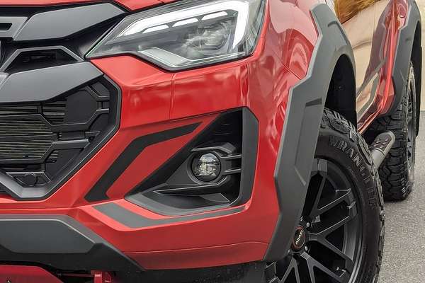 2025 Isuzu D-MAX BLADE 4X4