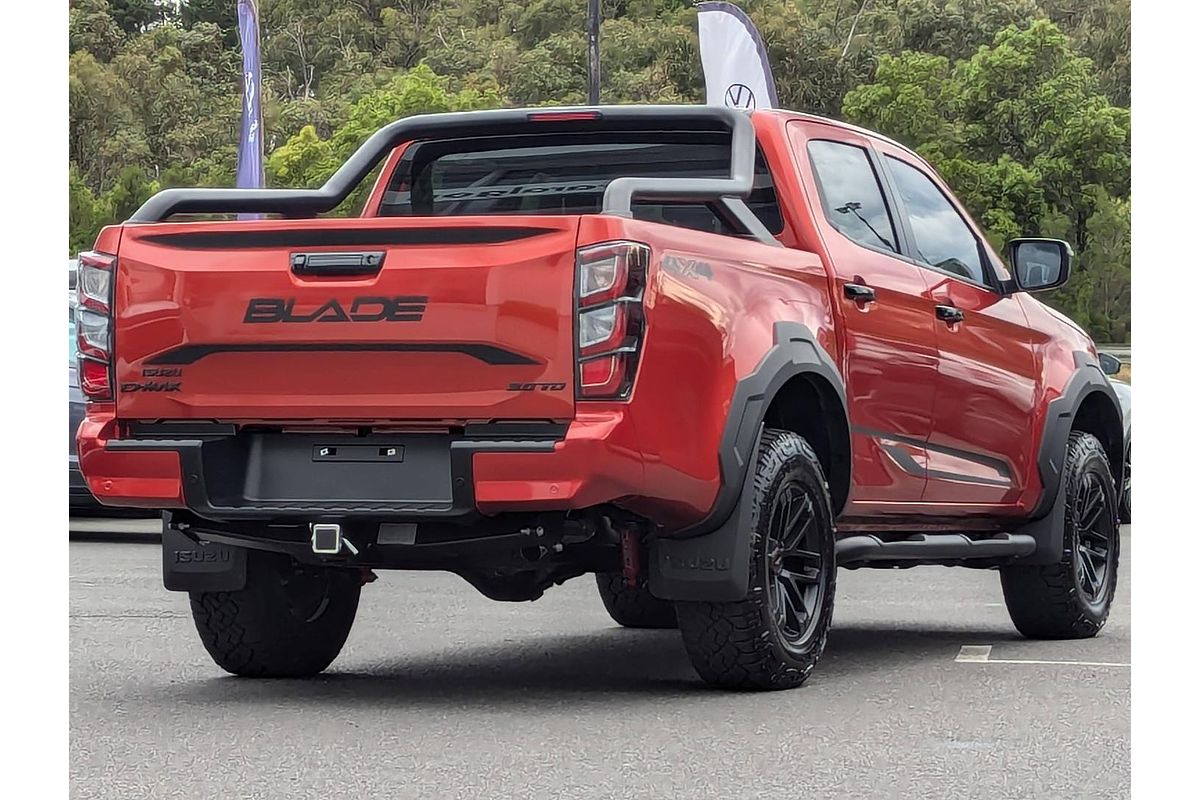 2025 Isuzu D-MAX BLADE 4X4