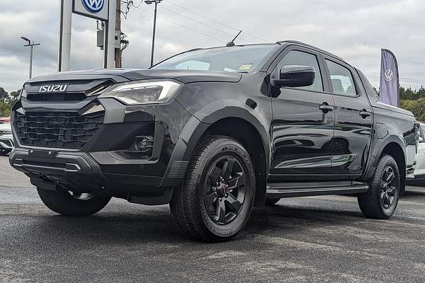 2025 Isuzu D-MAX X-TERRAIN 4X4