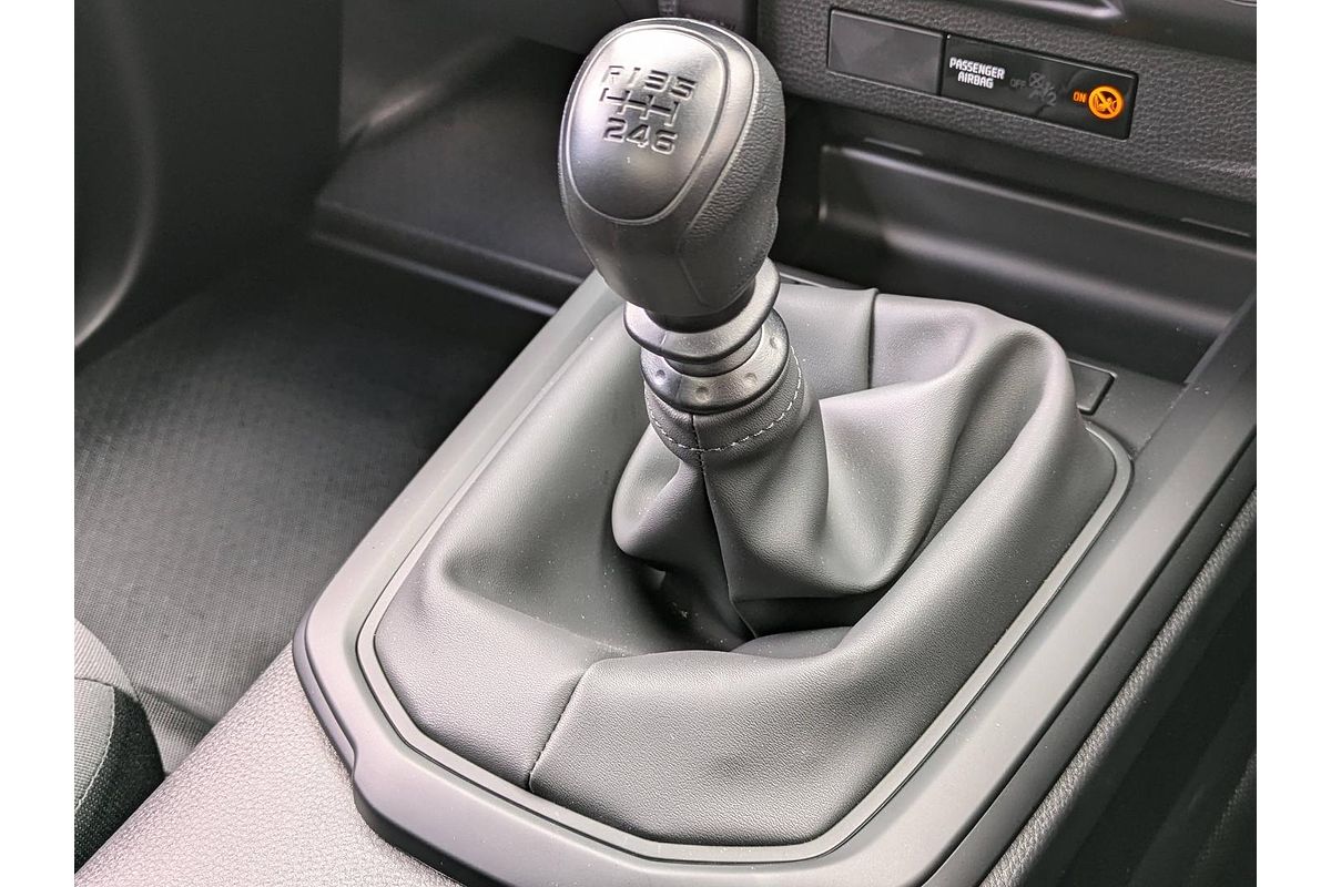 2025 Isuzu D-MAX SX High Ride Rear Wheel Drive