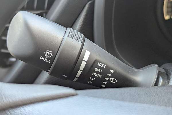 2025 Isuzu D-MAX SX High Ride Rear Wheel Drive