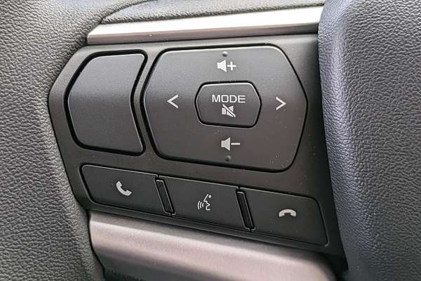 2025 Isuzu D-MAX SX High Ride Rear Wheel Drive