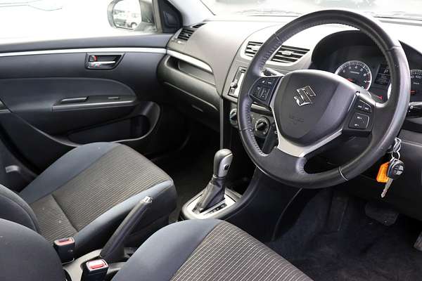 2015 Suzuki Swift GL Navigator FZ