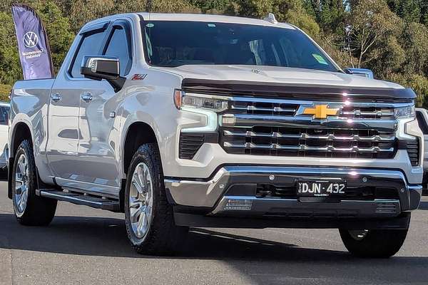 2024 Chevrolet Silverado 1500 LTZ Premium W/Tech Pack T1 4X4