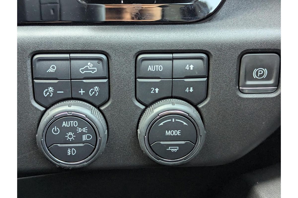 2024 Chevrolet Silverado 1500 LTZ Premium W/Tech Pack T1 4X4