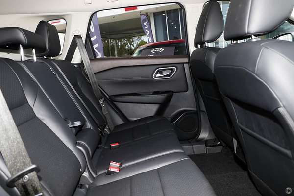 2024 Nissan X-TRAIL ST-L e-POWER T33