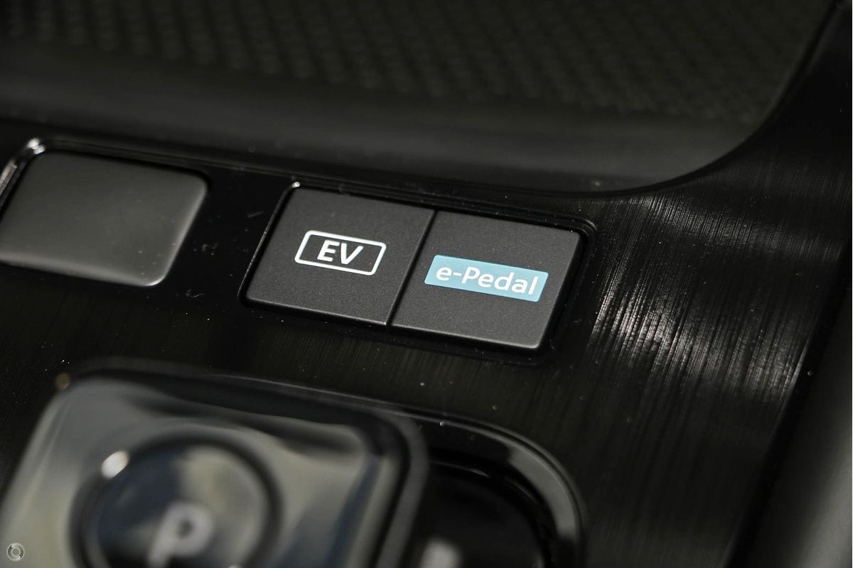 2024 Nissan X-TRAIL ST-L e-POWER T33