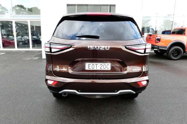 2021 Isuzu MU-X LS-T