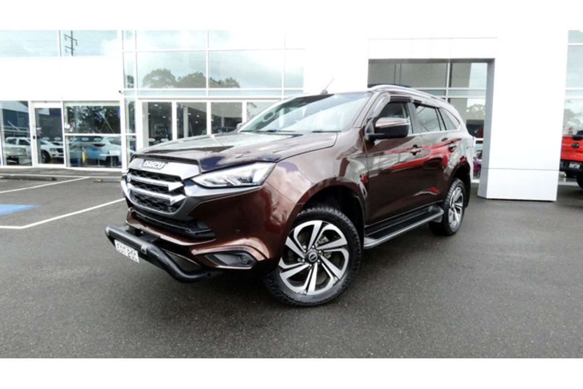 2021 Isuzu MU-X LS-T
