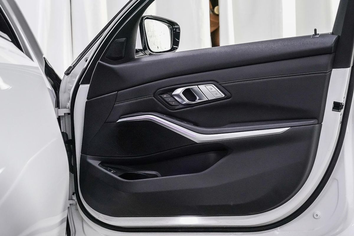 2022 BMW 3 Series 330i M Sport G20